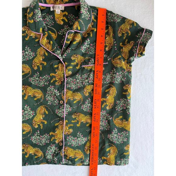 HAUTE DREAMZ‎ Women’s Short Pajama Set Green Cheetah Fun Jungle Print Small - Picture 11 of 13